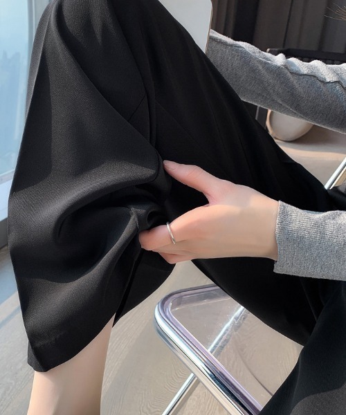 cammie（キャミー）の「ハイウエストシンプルフレアパンツ（その他パンツ・レディース・ブラック/ダークグレー・L/M）」の8枚目の写真
