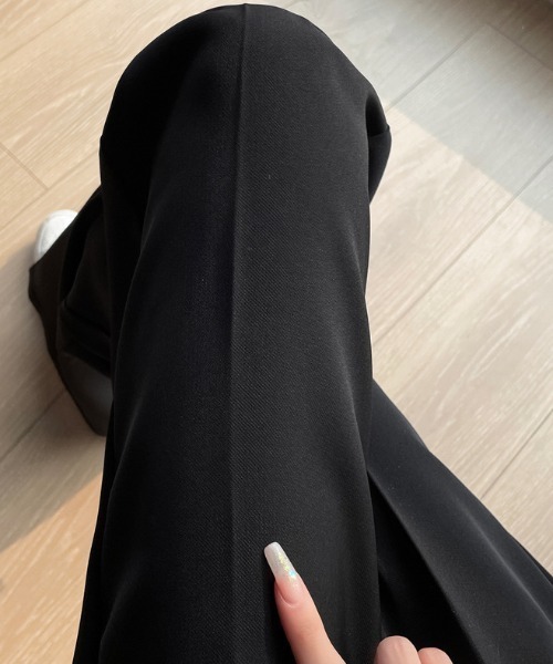 cammie（キャミー）の「ハイウエストシンプルフレアパンツ（その他パンツ・レディース・ブラック/ダークグレー・L/M）」の6枚目の写真