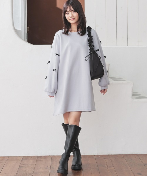 Honeys(ハニーズ)の「袖リボンワンピース(ワンピース・レディース・ラベンダー/ブラック/グレー・L/LL/M/S)」の9枚目の写真
