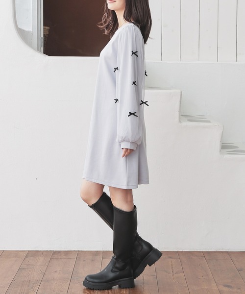Honeys(ハニーズ)の「袖リボンワンピース(ワンピース・レディース・ラベンダー/ブラック/グレー・L/LL/M/S)」の13枚目の写真