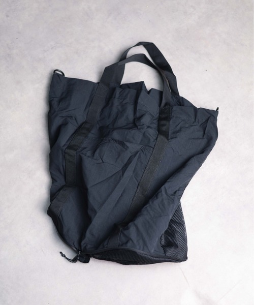 Gramicci(グラミチ)の「●GRAMICCI●NYLON PACKABLE TOTE(トートバッグ・メンズ・グレー/ブラック・FREE)」の4枚目の写真