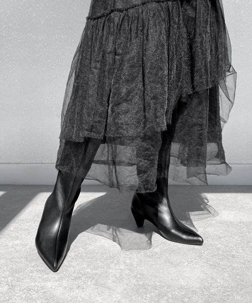 MAMIAN（マミアン）の「エレガントルーズブーツ(4.5cmヒール)（ブーツ・レディース・ブラック/グレイッシュベージュ・L/LL/M/S）」の13枚目の写真