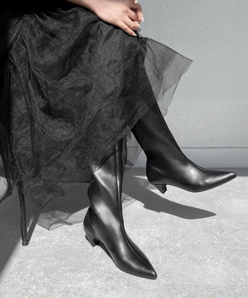 MAMIAN（マミアン）の「エレガントルーズブーツ(4.5cmヒール)（ブーツ・レディース・ブラック/グレイッシュベージュ・L/LL/M/S）」の15枚目の写真