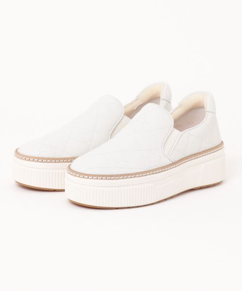 tsumori chisato WALK(ツモリチサトウォーク)の「厚底キルティングスリッポンスニーカー(スニーカー・レディース・ブラック/アイボリー/シルバー・22.5cm/23.5cm/24.0cm/24.5cm/23.0cm)」の2枚目の写真
