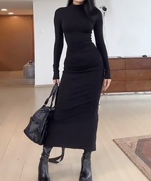 ロング丈タイトワンピース