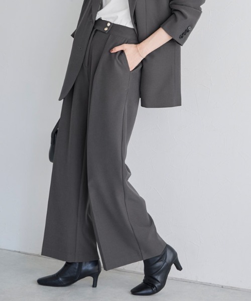 Pierrot(ピエロ)の「ゴールドボタンパンツ(その他パンツ・レディース・ブルー系その他/チャコール・PM/L/M)」の17枚目の写真