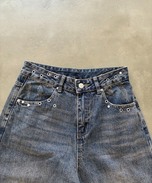 SHAGGIE(シャギー)の「【ViVi掲載】アイレット付きバギーワイドデニムパンツ(デニムパンツ・レディース・ブラック/ブルー・SMALL/LARGE/MEDIUM)」の20枚目の写真