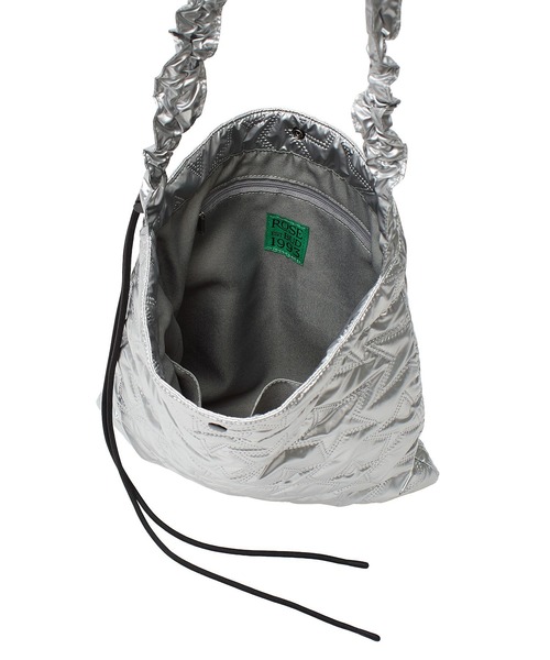 ROSE BUD（ローズバッド）の「STITCHED STAR SHOULDER BAG（ショルダーバッグ・レディース・ブラック/シルバー・ONE SIZE）」の14枚目の写真