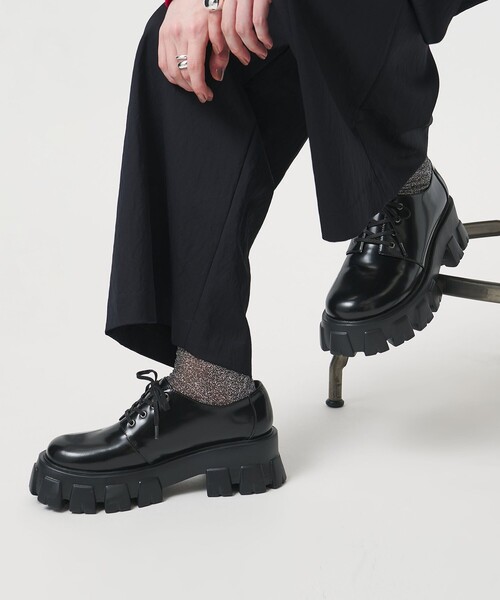 UNITED ARROWS（ユナイテッドアローズ）の「レースアップ プラットフォームシューズ（その他シューズ・レディース・ブラック・38/35/36/37/35h/36h/37h）」の3枚目の写真