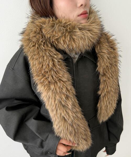 WEGO(ウィゴー)の「WEGO/ボリュームファータッチマフラー(マフラー・レディース・グレー/ブラウン/ホワイト/ホワイト系その他・FREE)」の7枚目の写真