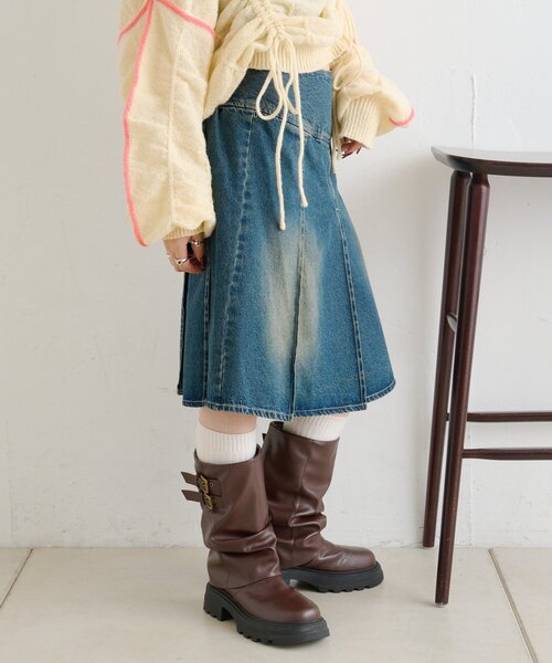 w closet（ダブルクローゼット）の「ダブルベルトミディスカート（スカート・レディース・ブルー/レッド/グリーン・FREE）」の16枚目の写真