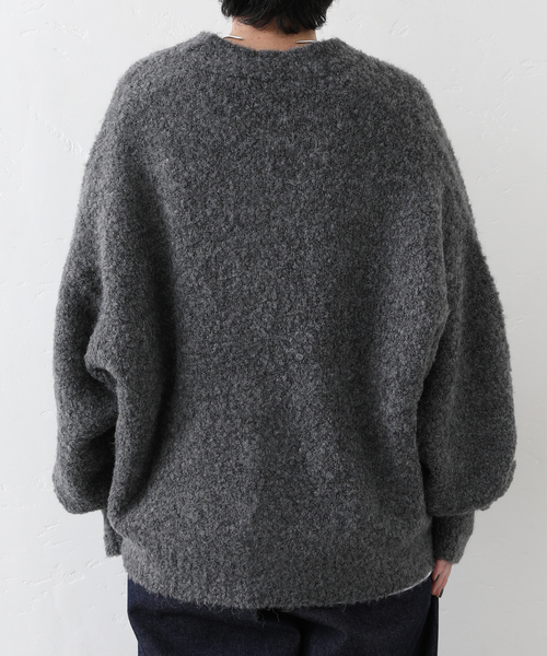JOURNAL STANDARD LUXE(ジャーナルスタンダード ラックス)の「ブークレー Vネックカーディガン(カーディガン/ボレロ・レディース・ベージュ/チャコールグレー・FREE)」の18枚目の写真