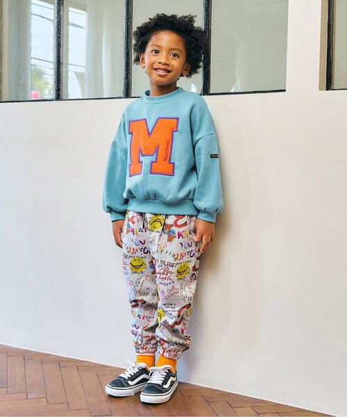 F.O.KIDS(エフオーキッズ)の「【ジュニア対応】アップリケトレーナー(スウェット・キッズ・マスタード/キナリ/チャコール/ターコイズブルー・140/130/120/110/100/90/80)」の7枚目の写真