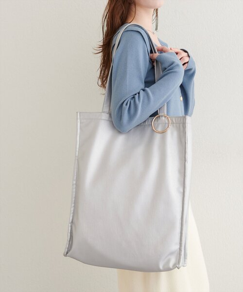 natural couture（ナチュラルクチュール）の「〈osono〉合皮参戦バッグ（トートバッグ・レディース・サックスブルー/ブラック/シルバー/ブラウン・FREE）」の8枚目の写真