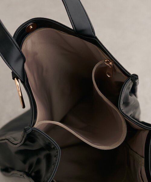 natural couture（ナチュラルクチュール）の「〈osono〉合皮参戦バッグ（トートバッグ・レディース・サックスブルー/ブラック/シルバー/ブラウン・FREE）」の13枚目の写真