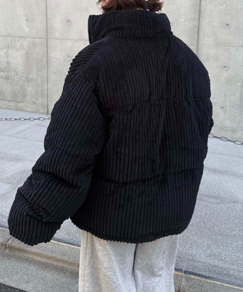 AS KNOW AS plus（アズノゥアズプラス）の「♪ワンポイントロゴ刺繍　スタンドカラー ドロスト付きコーデュロイ中綿ブルゾン（ブルゾン・レディース・チャコールグレー/アイボリー/ブラック・FREE）」の7枚目の写真