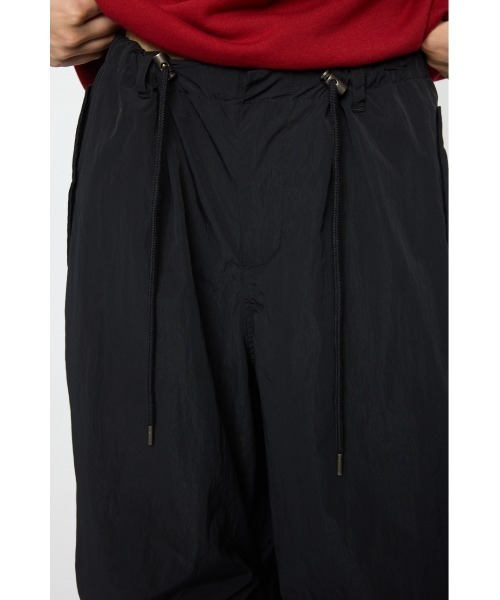 MOUSSY（マウジー）の「OVER カーゴパンツ（カーゴパンツ・レディース・ブラウン/ブラック・1/2）」の9枚目の写真