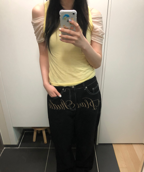 PLACE STUDIO(プレイススタジオ)の「Classic Place Logo Embroidered Point Wide Denim Pants _2COLOR(デニムパンツ・レディース・ダークブルー・SMALL/MEDIUM)」の5枚目の写真