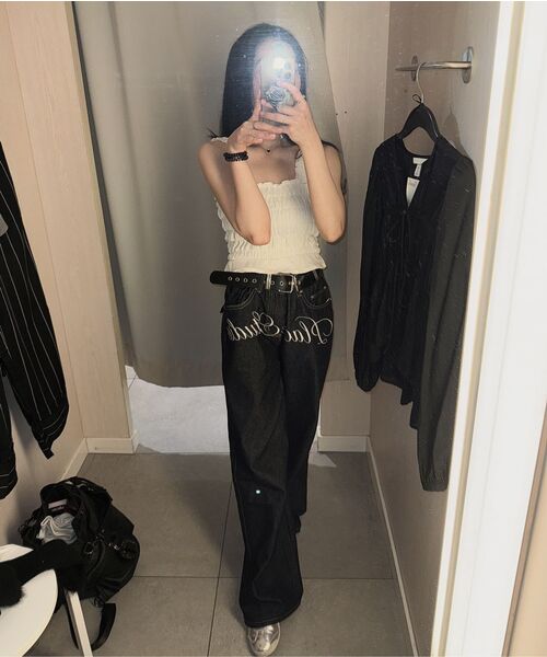 PLACE STUDIO(プレイススタジオ)の「Classic Place Logo Embroidered Point Wide Denim Pants _2COLOR(デニムパンツ・レディース・ダークブルー・SMALL/MEDIUM)」の9枚目の写真