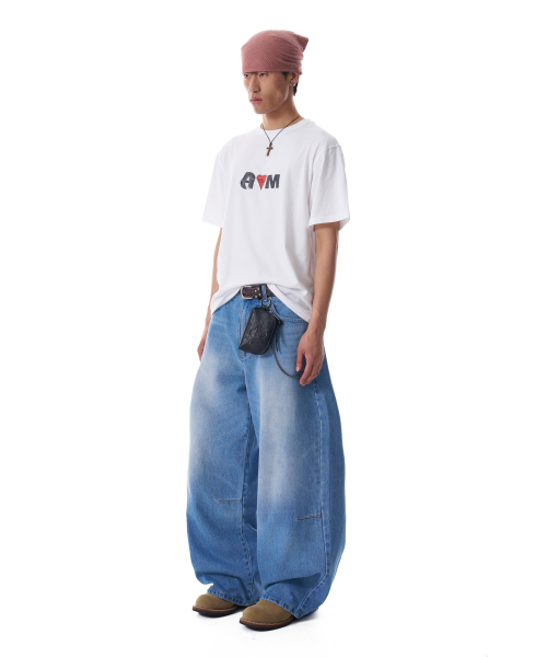 AAKAM（アーカム）の「Embossing Logo Denim Pants (Blue)（デニムパンツ・レディース・その他・2/1）」の10枚目の写真
