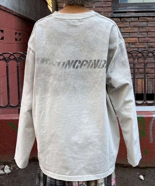 Never mind the XU（ネバーマインドザエックスユー）の「【Never mind the XU】washed long sleeve / 【ネバーマインド ザ エックスユー】ウォッシュドロゴ長袖Tシャツ（Tシャツ/カットソー・メンズ・ホワイト/ブラック・L/XL）」の10枚目の写真