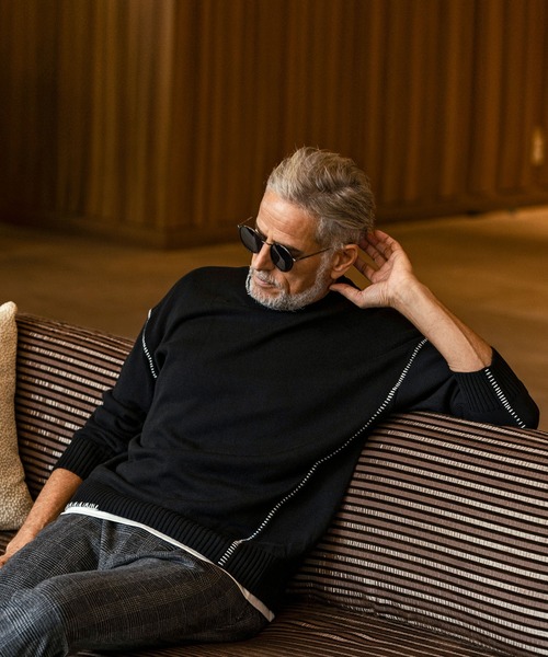 AKM Contemporary(エイケイエムコンテンポラリー)の「【WEB・直営店限定】AKM Contemporary(エイケイエムコンテンポラリー)ステッチデザイン クルーネックニット(保温性/通気性)(ニット/セーター・メンズ・ブラック/グレー・M/L/XL)」の6枚目の写真