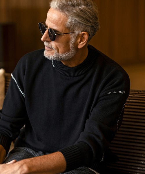 AKM Contemporary(エイケイエムコンテンポラリー)の「【WEB・直営店限定】AKM Contemporary(エイケイエムコンテンポラリー)ステッチデザイン クルーネックニット(保温性/通気性)(ニット/セーター・メンズ・ブラック/グレー・M/L/XL)」の7枚目の写真