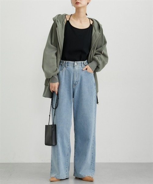 nissen(ニッセン)の「ウエスト裏ゴムデニムワイドパンツ(デニムパンツ・レディース・ネイビー/ブルー・M/L/LL)」の2枚目の写真