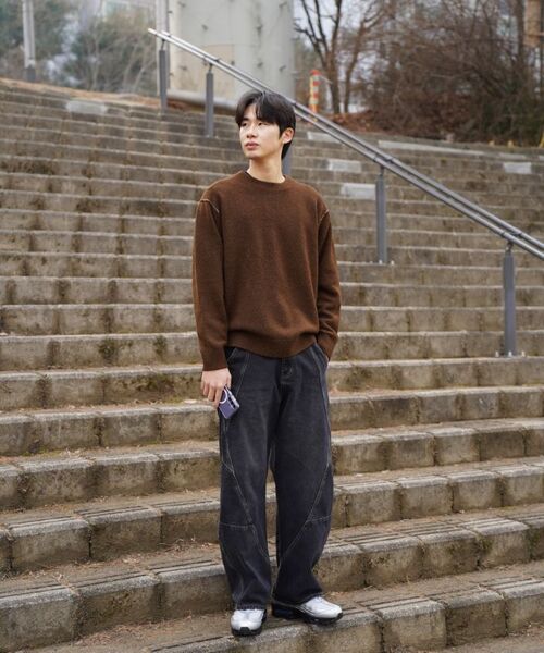 JUAN HOMME(ジュアンオム)の「ツイストデニムパンツ(ブラック)(デニムパンツ・メンズ・その他・SMALL/MEDIUM/LARGE)」の3枚目の写真