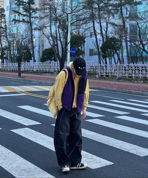 JUAN HOMME(ジュアンオム)の「ツイストデニムパンツ(ブラック)(デニムパンツ・メンズ・その他・SMALL/MEDIUM/LARGE)」の17枚目の写真