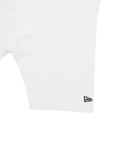 NEW ERA(ニューエラ)の「ニューエラ 半袖Tシャツ オーバーサイズ グラフィティロゴ(Tシャツ/カットソー・メンズ・ホワイト/ブラック/ベージュ/ブルー・XXL/XL/L/M/S)」の11枚目の写真