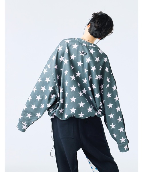 Little sunny bite（リトルサニーバイト）の「【Little sunny bite】stranger things x little sunny bite graphic sweat top（スウェット・レディース・ブラック/ネイビー/ホワイト・MEDIUM/SMALL）」の4枚目の写真