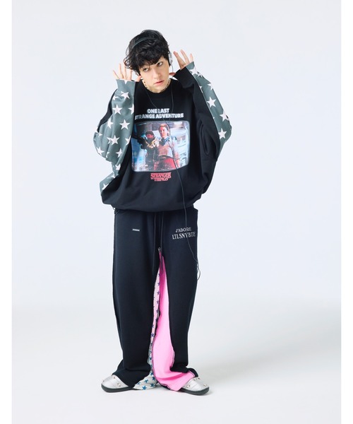 Little sunny bite（リトルサニーバイト）の「【Little sunny bite】stranger things x little sunny bite graphic sweat top（スウェット・レディース・ブラック/ネイビー/ホワイト・MEDIUM/SMALL）」の15枚目の写真