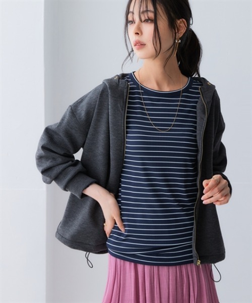 nissen（ニッセン）の「なめらかポンチ素材　ジップアップパーカー＜大きいサイズ有＞（パーカー・レディース・グレイッシュブルー/ダークグリーン/チャコールグレー/パープル/モカ/グレイッシュベージュ/ブラック/レモンイエロー/オフホワイト・L/M/S/3L/LL）」の11枚目の写真