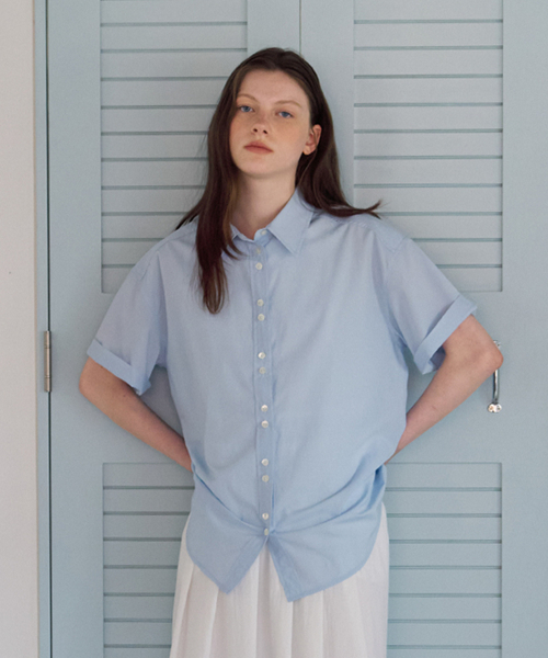 BUT'TON(ボッタン)の「Tencel Two Button Shirts (SkyBlue)(シャツ/ブラウス・レディース・その他・FREE)」の1枚目の写真