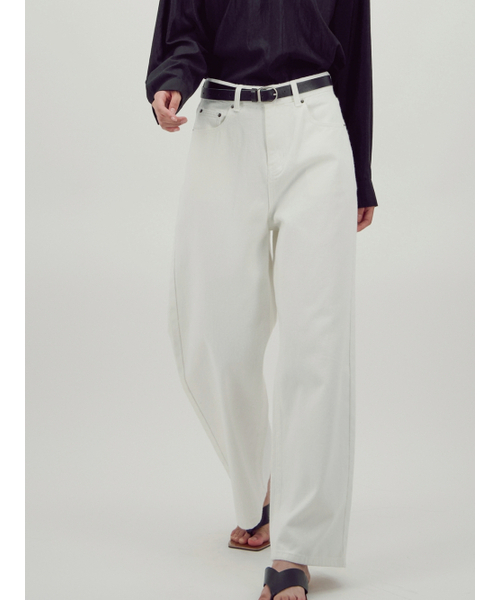 ACUD(アクド)の「Soft Structure Denim _White(デニムパンツ・レディース・ホワイト・S/M)」の1枚目の写真