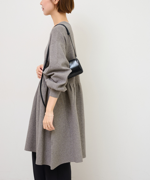 JOURNAL STANDARD relume（ジャーナルスタンダード　レリューム）の「《WEB限定追加》ウォッシャブルペプラムチュニック（チュニック・レディース・チャコールグレー/ブラック・FREE）」の14枚目の写真