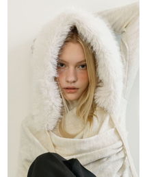MOIFAIRE（モイフェア）の「FUR STRAP BONNET / IVORY（キャップ）」