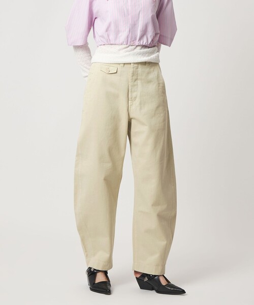 ASTRAET(アストラット)の「<ASTRAET>コットン チノ バレルパンツ(チノパンツ・レディース・ホワイト/ベージュ・0/2/1)」の3枚目の写真