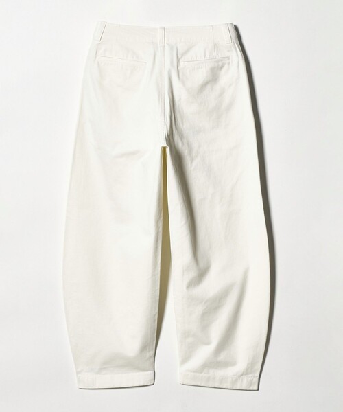 ASTRAET(アストラット)の「<ASTRAET>コットン チノ バレルパンツ(チノパンツ・レディース・ホワイト/ベージュ・0/2/1)」の19枚目の写真