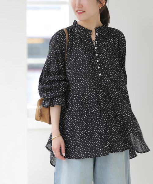JOURNAL STANDARD relume(ジャーナルスタンダード レリューム)の「コットンボイルクリンクルタックフリルプルオーバー(ドット柄)(シャツ/ブラウス・レディース・ブラック・FREE)」の8枚目の写真