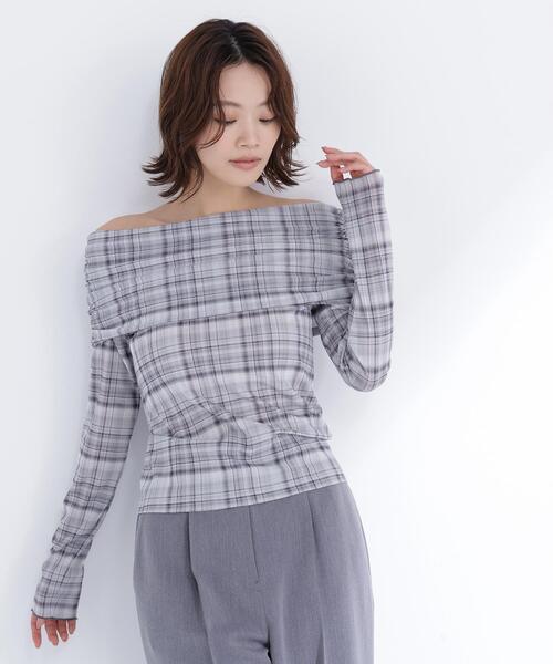 NATURAL BEAUTY BASIC（ナチュラルビューティーベーシック）の「◇シアーチェックオフショルトップス（Tシャツ/カットソー・レディース・グレー系その他/グリーン系その他3・FREE）」の14枚目の写真