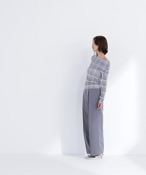 NATURAL BEAUTY BASIC（ナチュラルビューティーベーシック）の「◇シアーチェックオフショルトップス（Tシャツ/カットソー・レディース・グレー系その他/グリーン系その他3・FREE）」の15枚目の写真