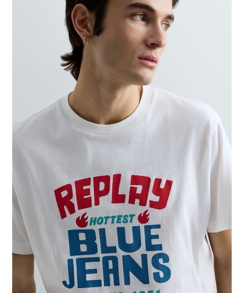 REPLAY(リプレイ)の「ベーシックジャージーヘリテイジプリント Tシャツ(Tシャツ/カットソー・メンズ・ホワイト・LARGE/MEDIUM/SMALL/X-LARGE)」の5枚目の写真
