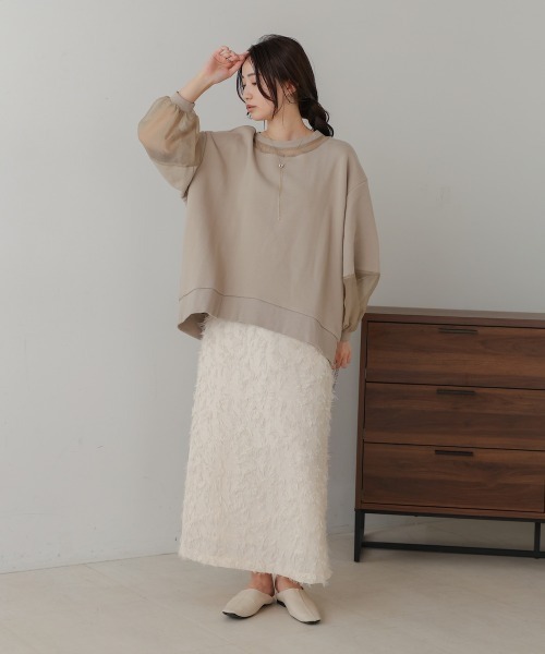 Bab(バブ)の「オーバーシルエットシアースウェットトップス(Tシャツ/カットソー・レディース・ベージュ/グレイッシュベージュ/チャコールグレー・FREE)」の16枚目の写真