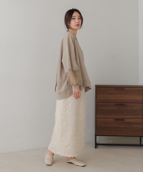Bab(バブ)の「オーバーシルエットシアースウェットトップス(Tシャツ/カットソー・レディース・ベージュ/グレイッシュベージュ/チャコールグレー・FREE)」の17枚目の写真