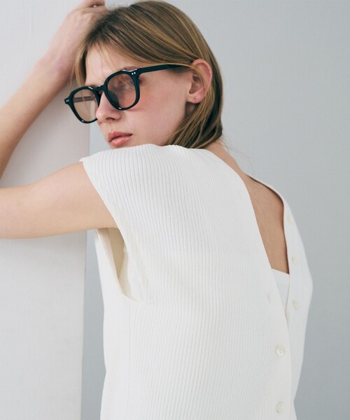 uncrave(アンクレイヴ)の「スムースニット 2WAYジレ(ニット/セーター・レディース・ホワイト系/グレー系/レッド系/ブラック系・F)」の19枚目の写真