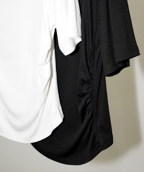 chuclla(チュクラ)の「アシンメトリードレープトップス chw26s079(Tシャツ/カットソー・レディース・ホワイト/ブラック・FREE)」の19枚目の写真
