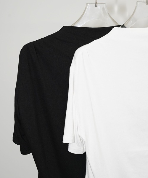 chuclla(チュクラ)の「アシンメトリードレープトップス chw26s079(Tシャツ/カットソー・レディース・ホワイト/ブラック・FREE)」の20枚目の写真
