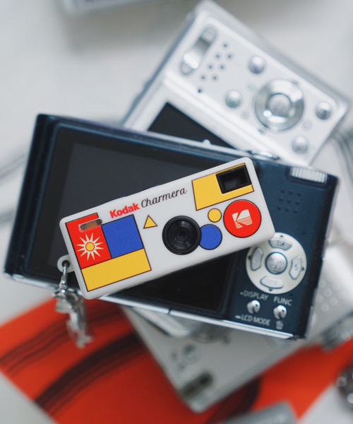 Kodak Charmera コダック チャーメラ 白 タイプ04 Kodak Apparel〉渋谷PARCO にてPOP UPスタート！人気のKODAK CHARMERA